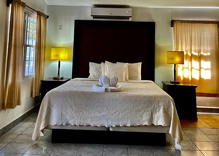 Hotel Del Mar 3*